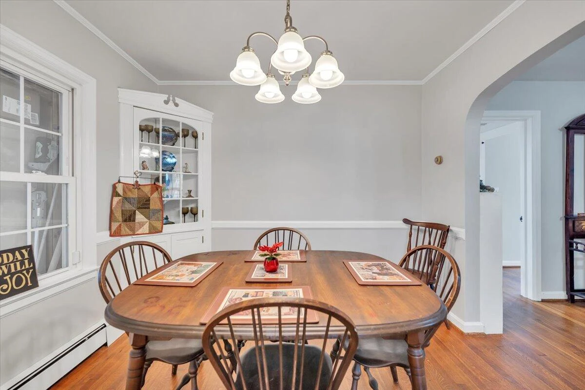 36 Bruffey ST - Photo 8