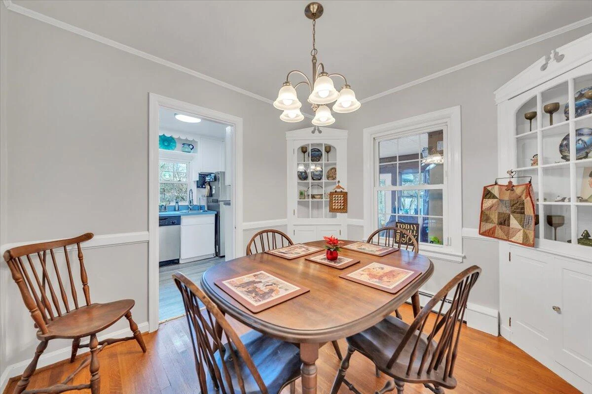 36 Bruffey ST - Photo 9