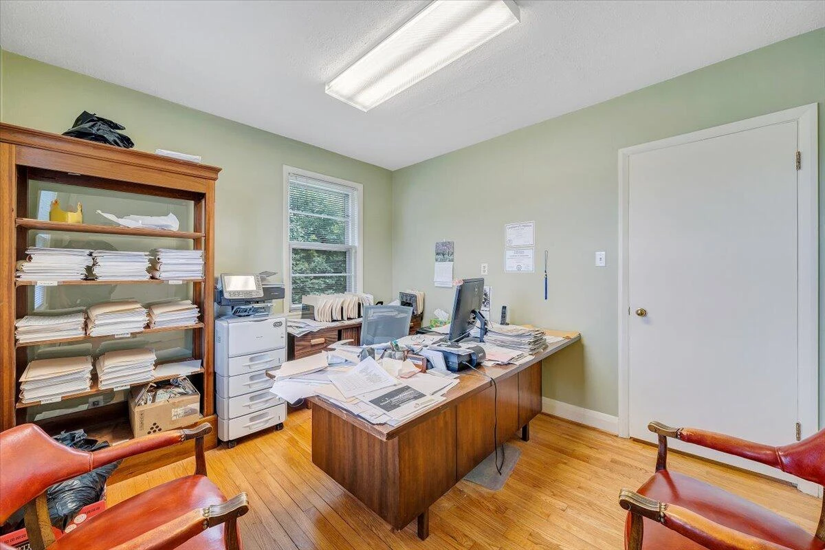 155 Laxton RD - Photo 29