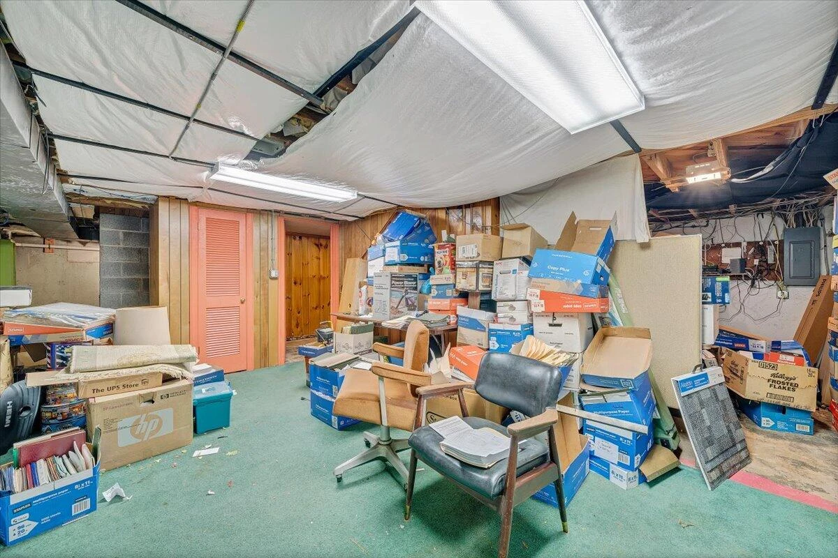 155 Laxton RD - Photo 31