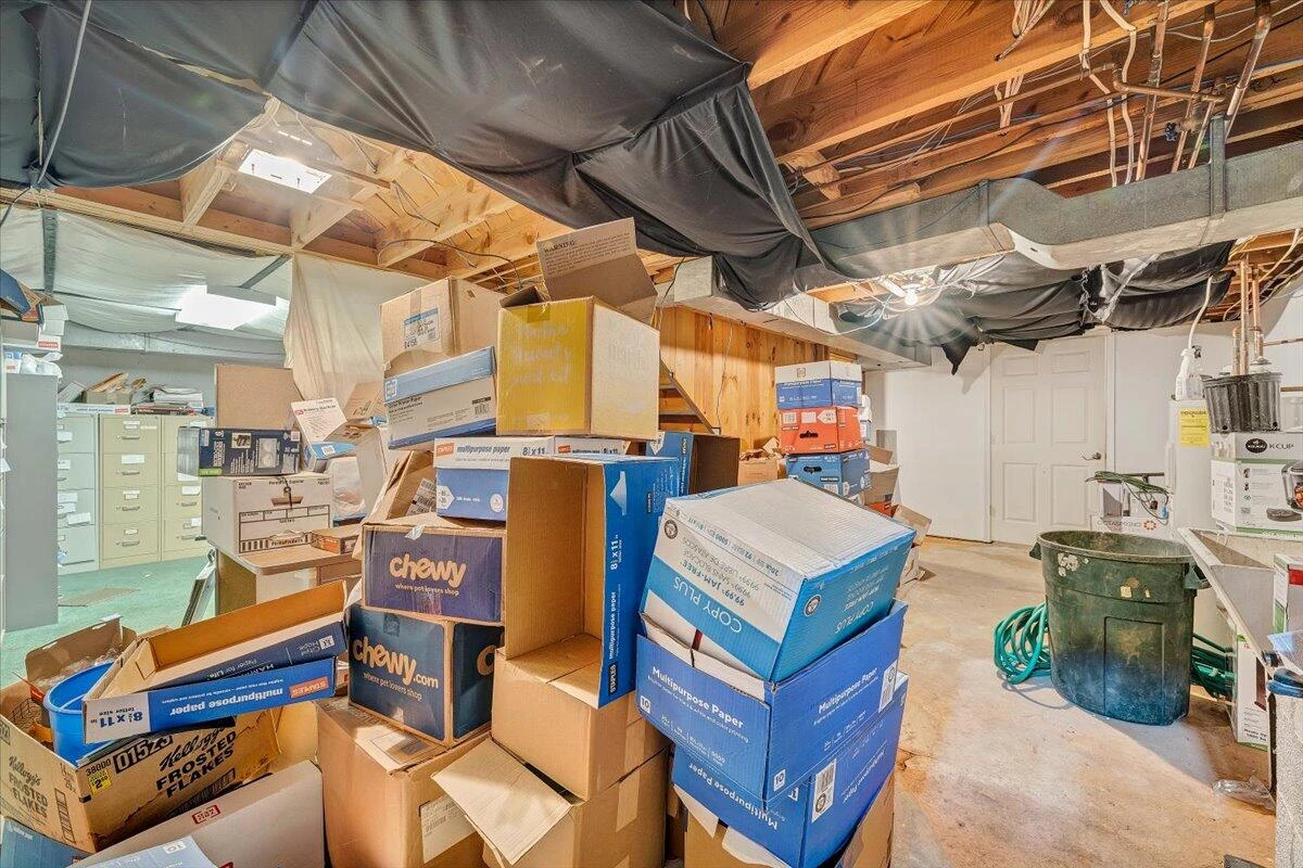 155 Laxton RD - Photo 32