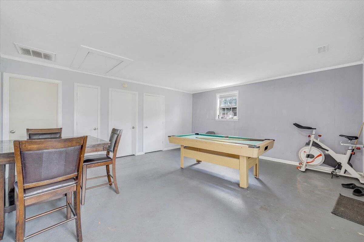 155 Laxton RD - Photo 37