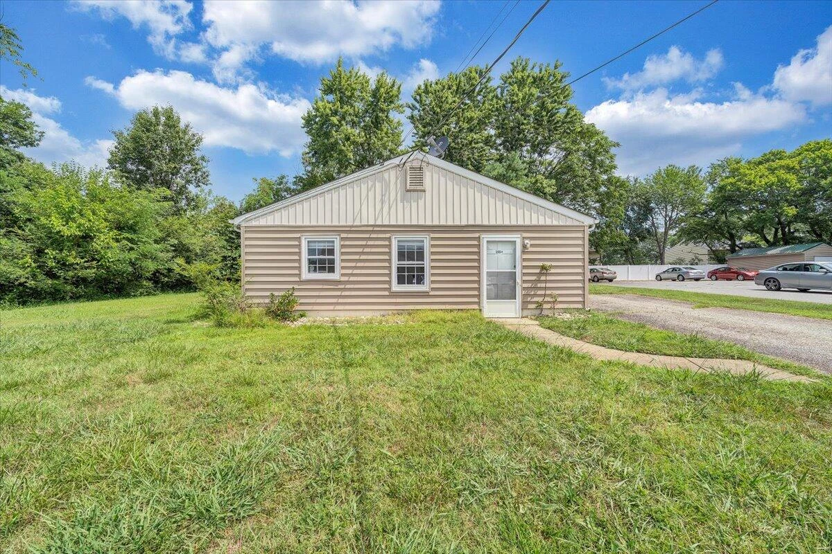 155 Laxton RD - Photo 48