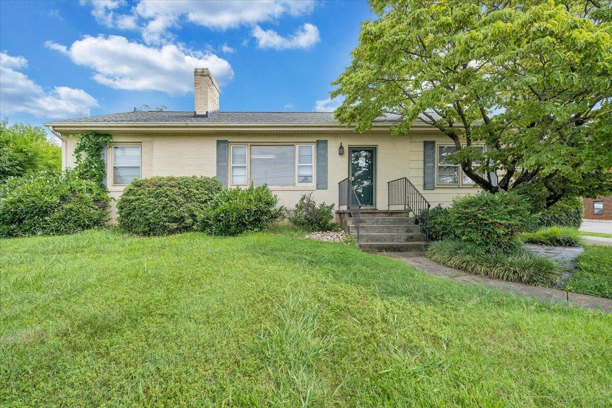 155 Laxton RD - Photo 59