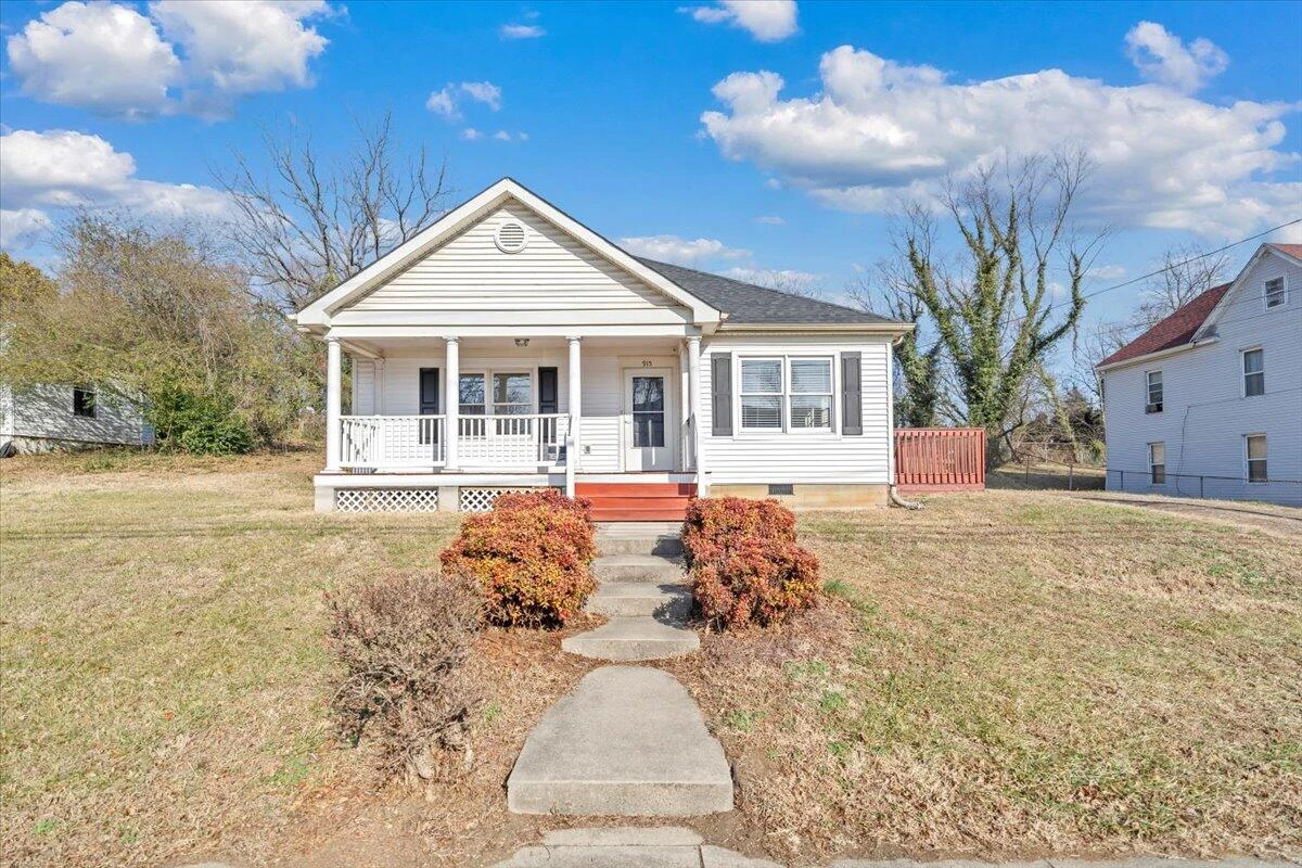 915 Loudon AVE - Photo 40