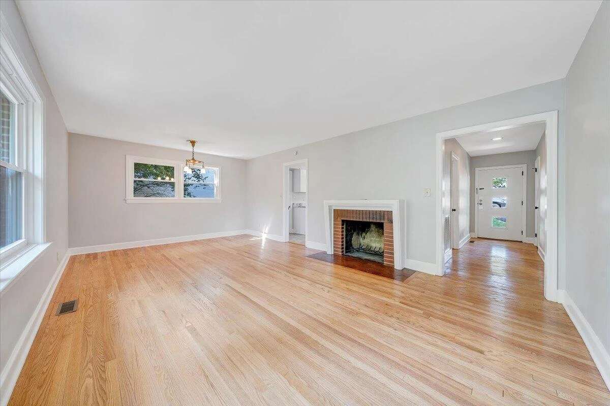 547 Dillard RD - Photo 10