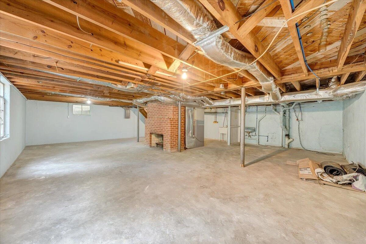 547 Dillard RD - Photo 22