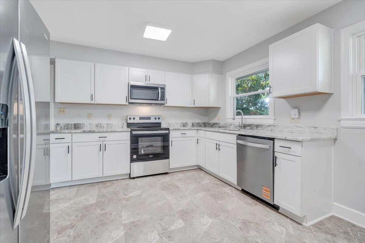 547 Dillard RD - Photo 4