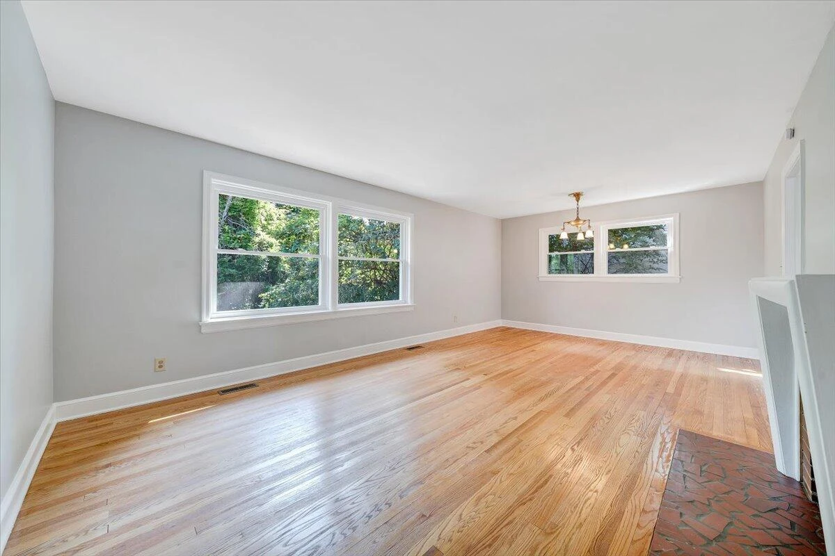 547 Dillard RD - Photo 8