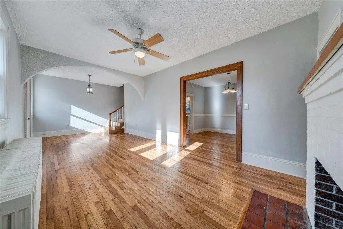 1601 Bluemont AVE - Photo 13