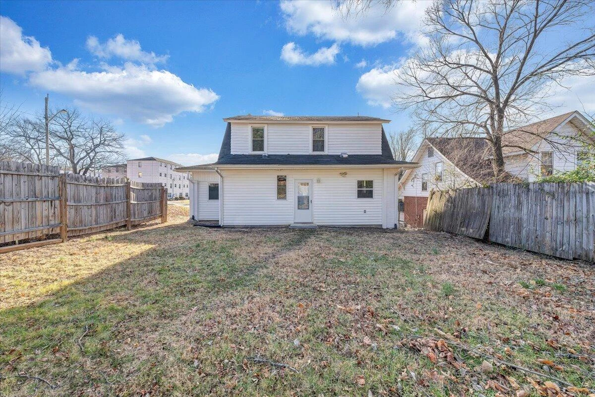 1601 Bluemont AVE - Photo 37