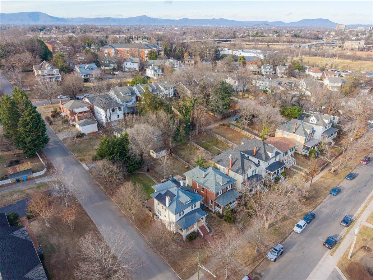 2231 Carolina AVE - Photo 33
