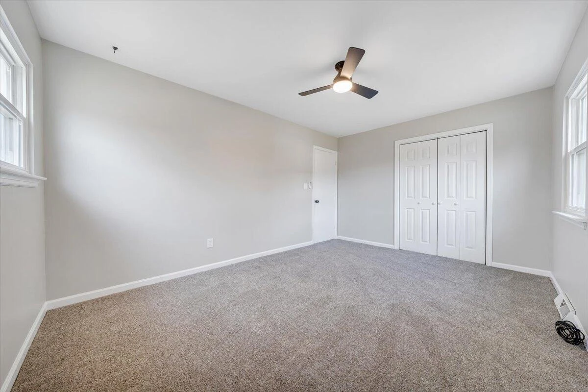 2903 Creekwood DR - Photo 18