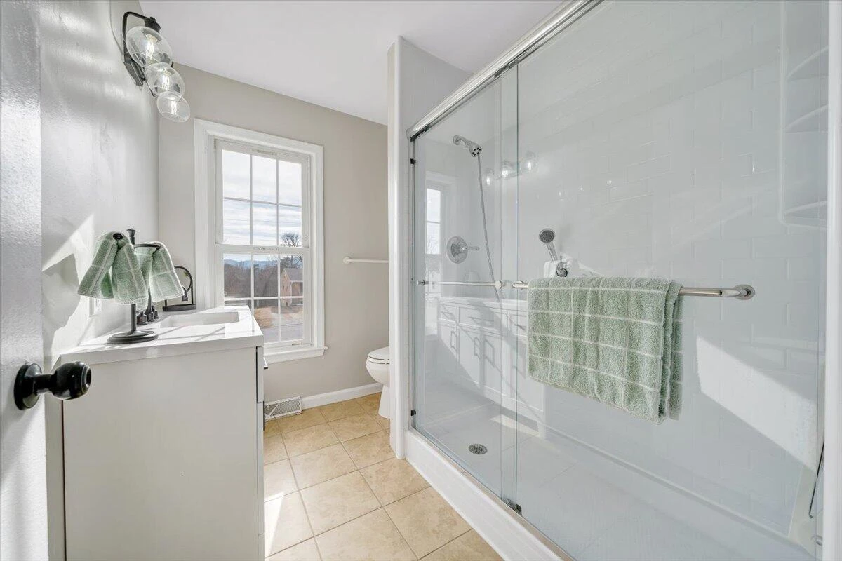 2903 Creekwood DR - Photo 22