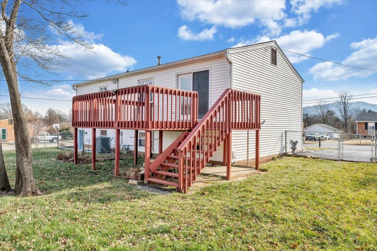 2903 Creekwood DR - Photo 39