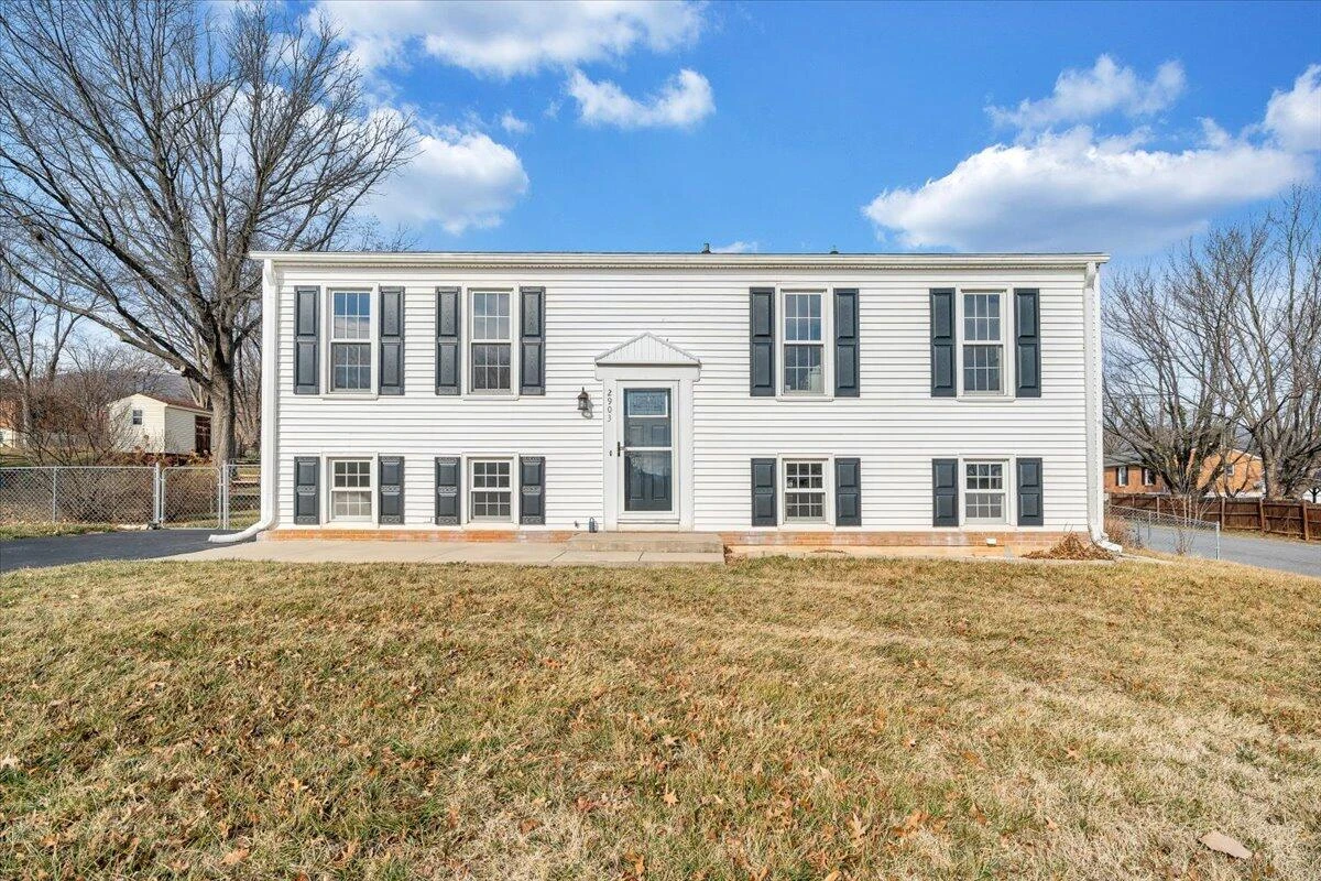2903 Creekwood DR - Photo 43