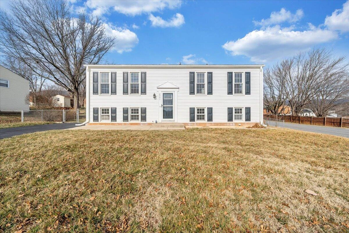 2903 Creekwood DR - Photo 44