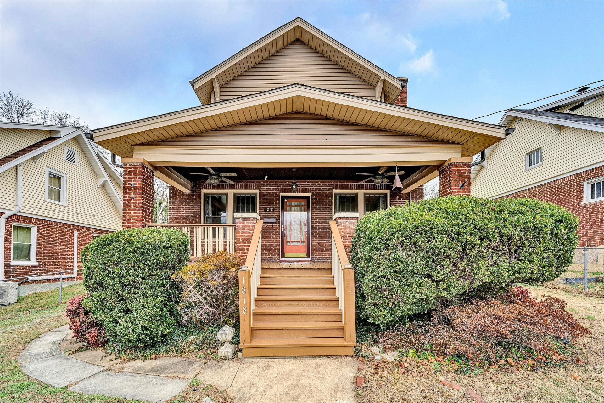 1818 Kenwood BLVD
