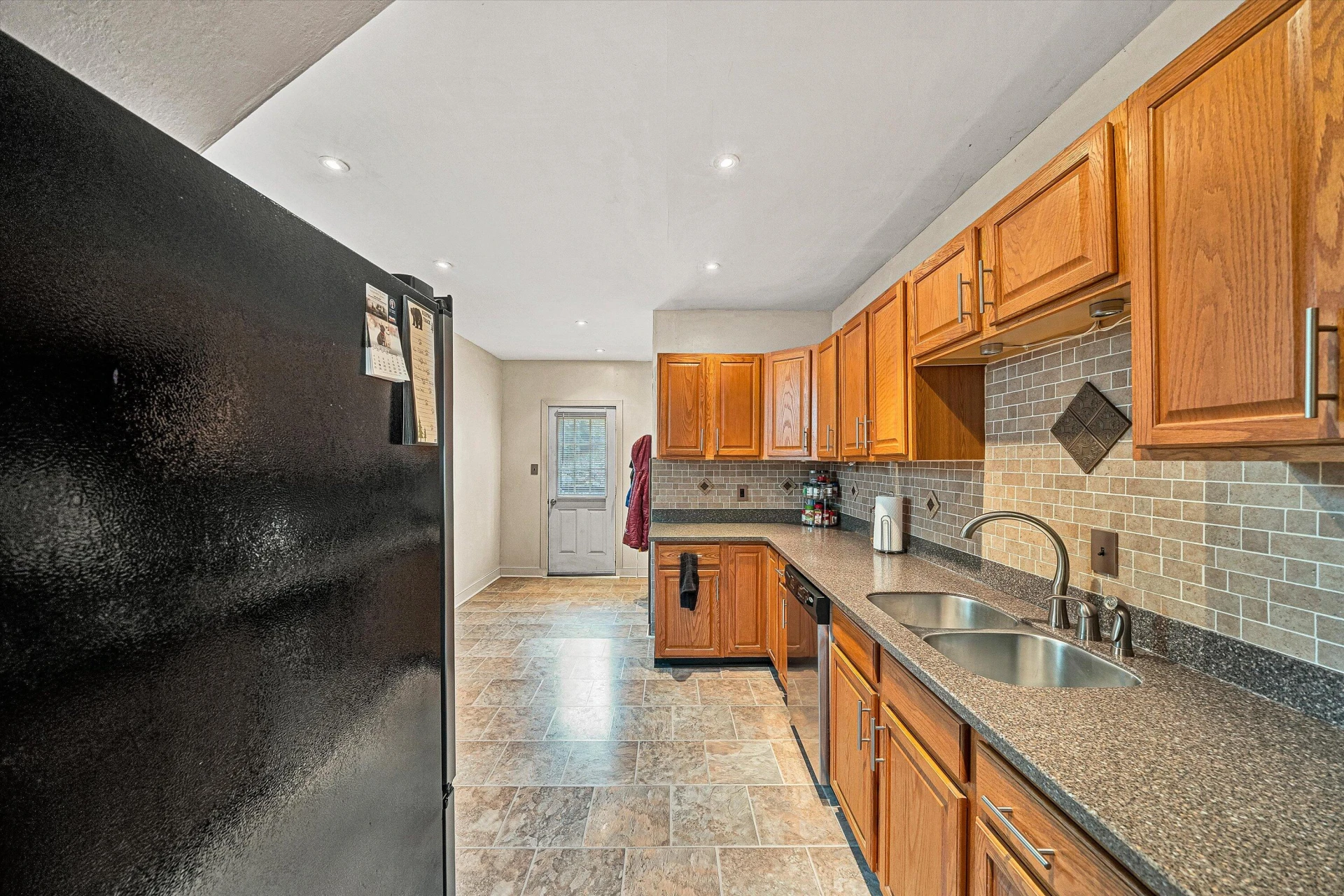 1818 Kenwood BLVD - Photo 12