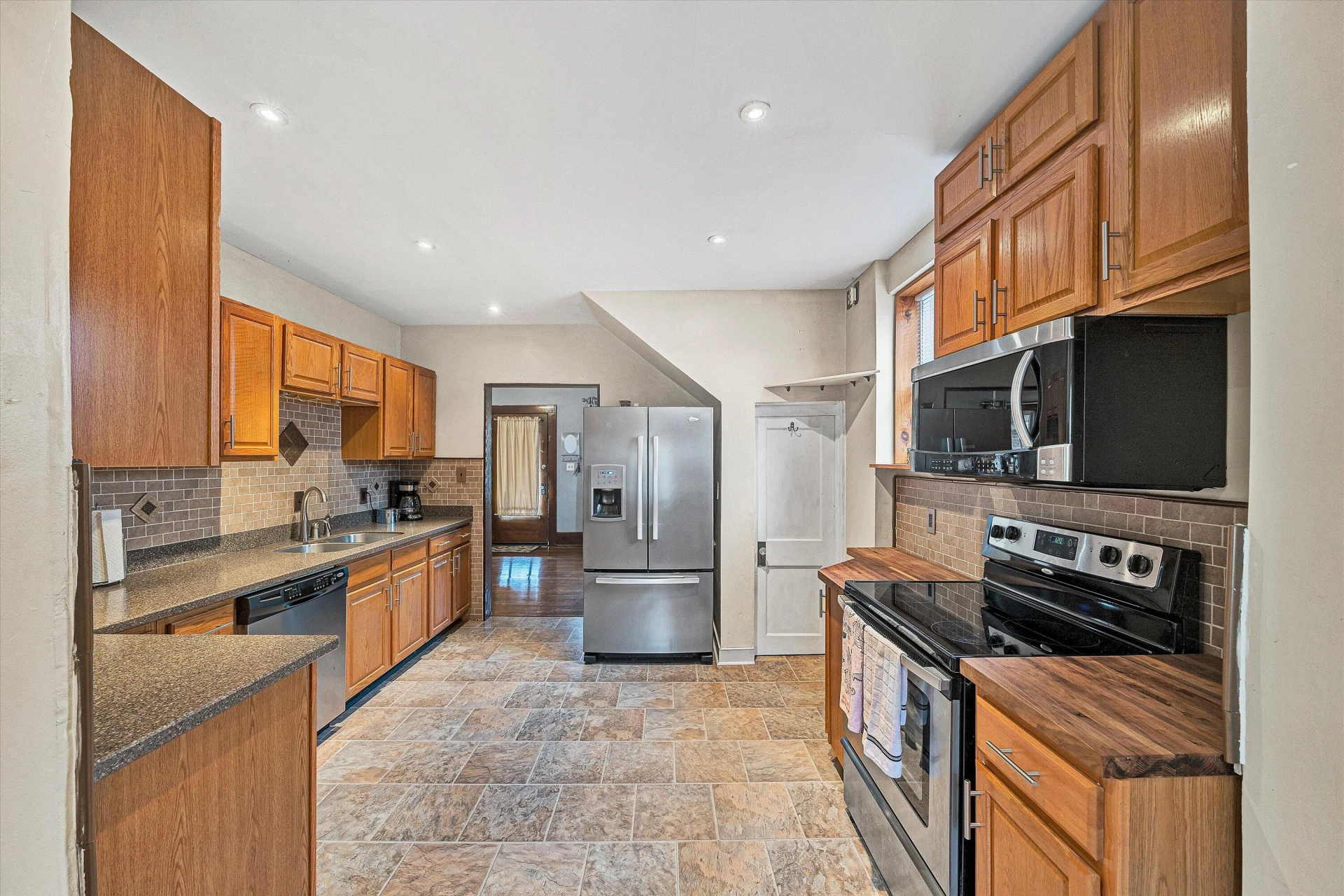 1818 Kenwood BLVD - Photo 14