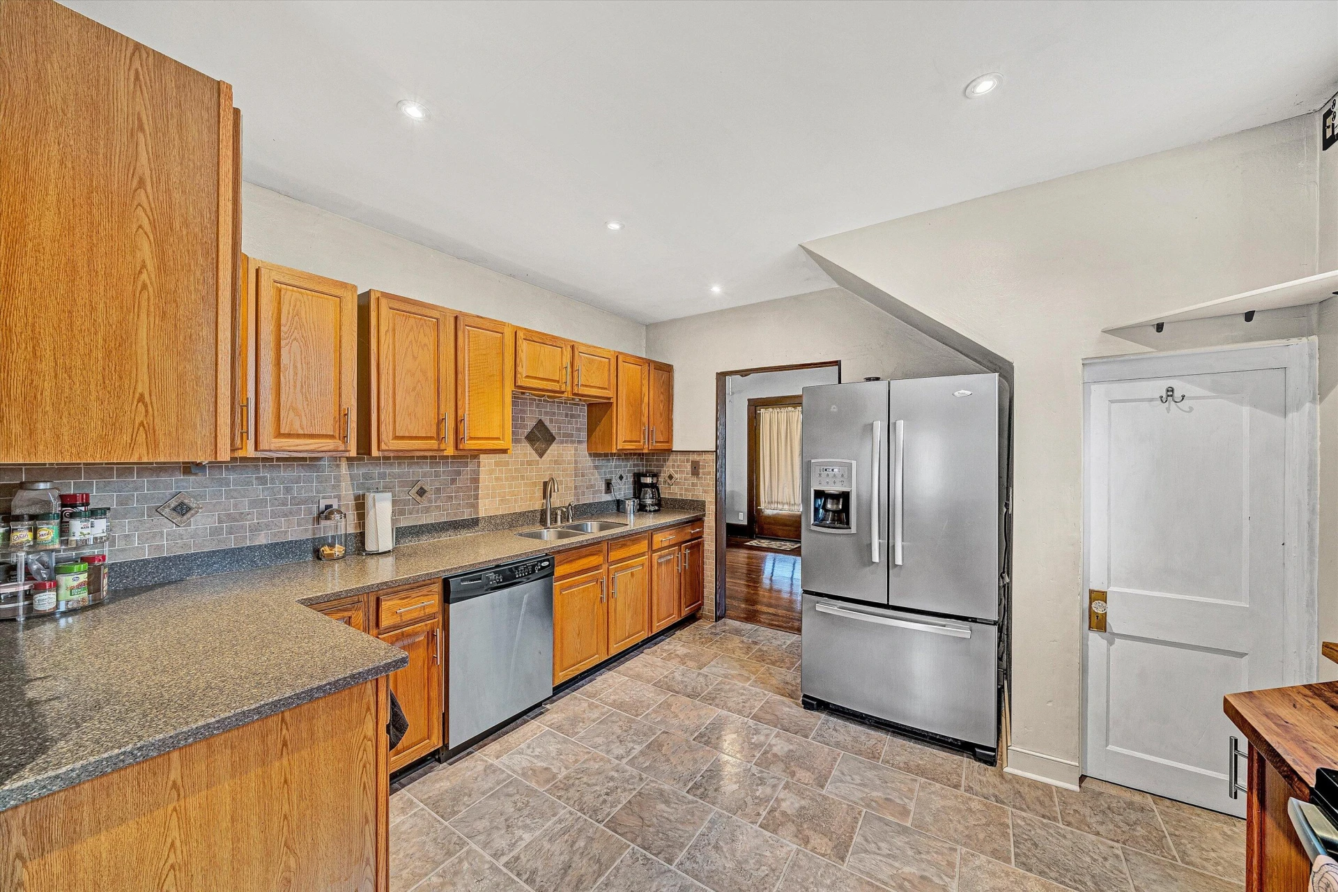 1818 Kenwood BLVD - Photo 15