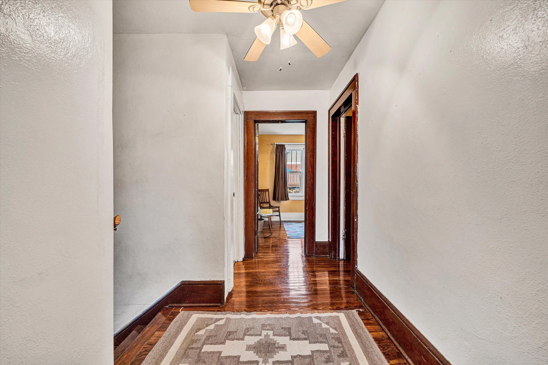 1818 Kenwood BLVD - Photo 17