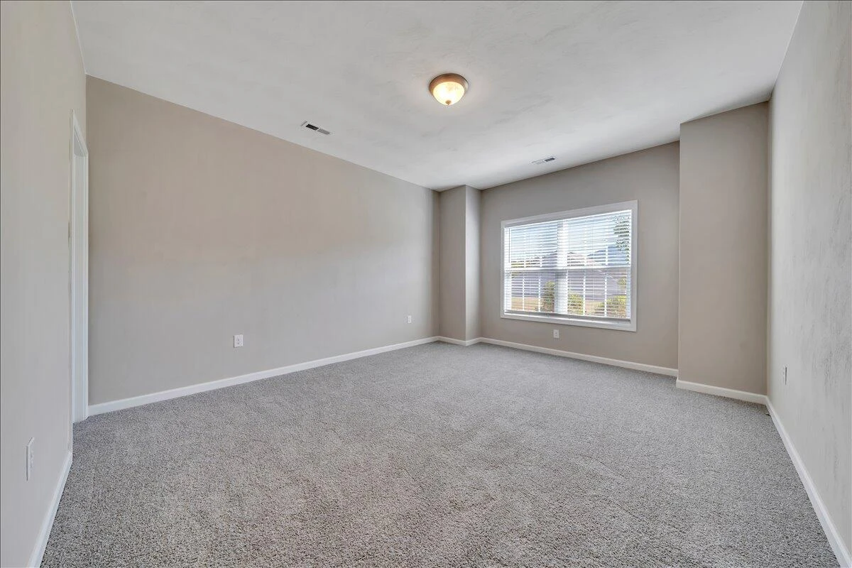 14 Carrington CT - Photo 15