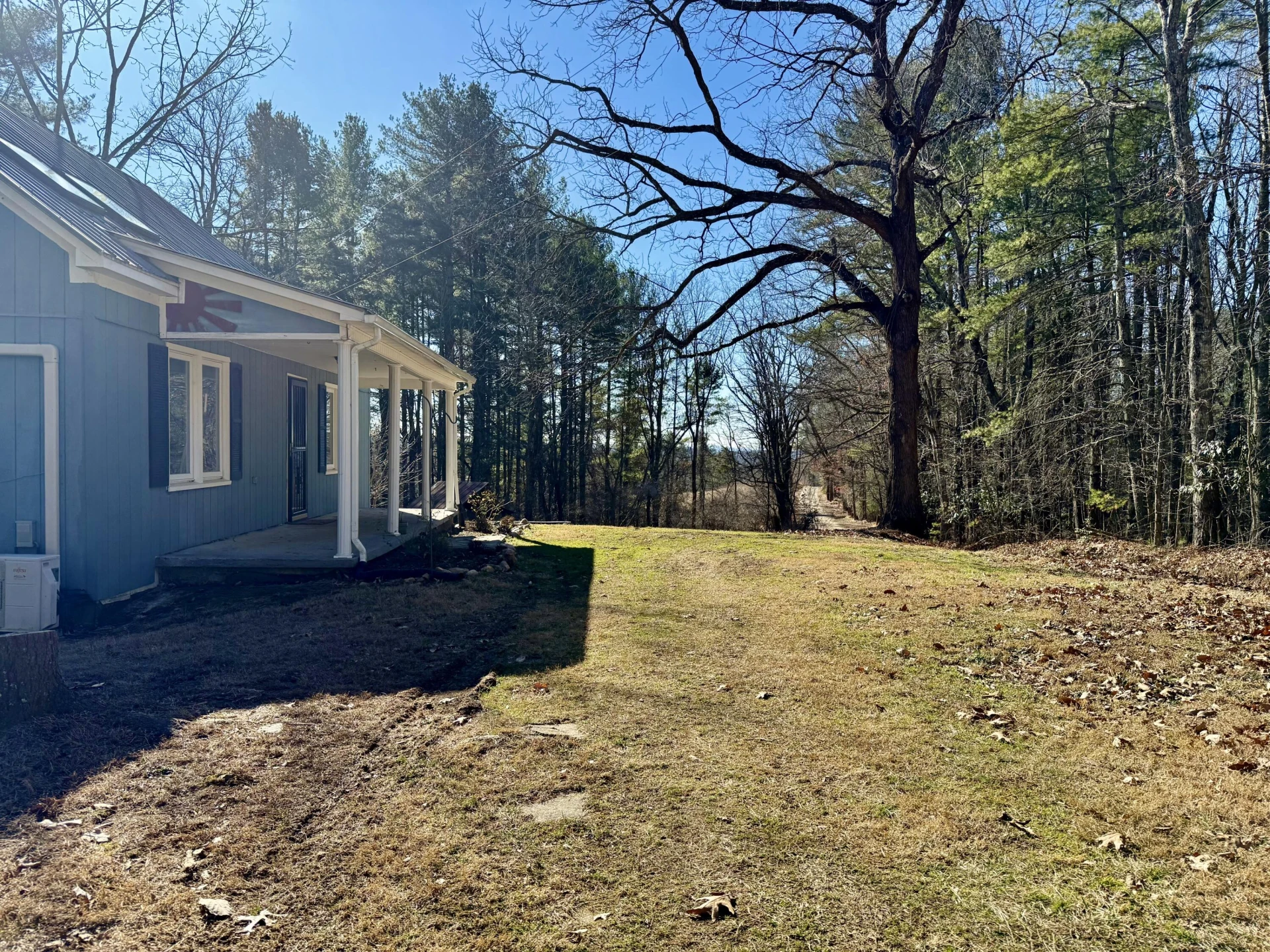 545 Slaughter Hill RD - Photo 24