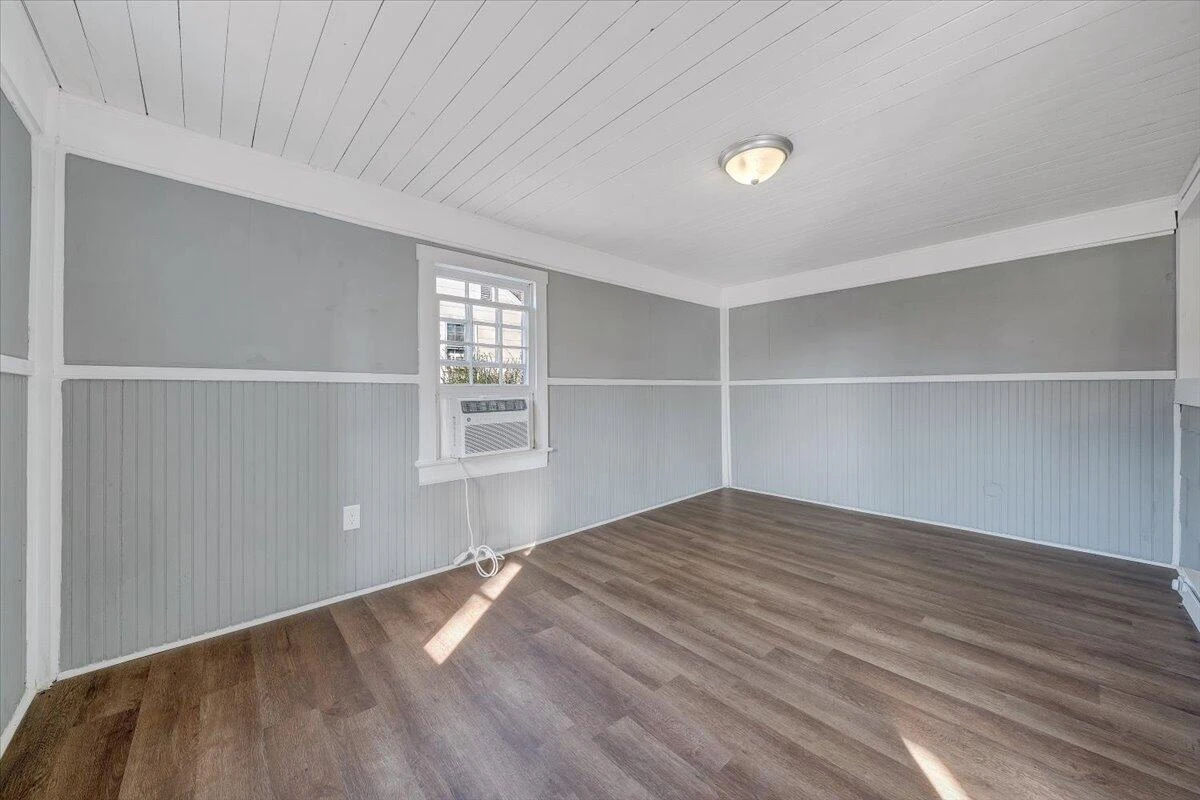 935 Myrtle RD - Photo 11