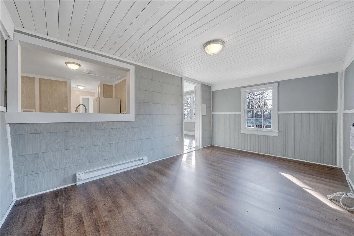 935 Myrtle RD - Photo 13