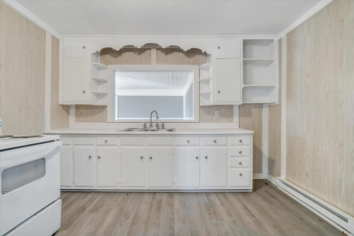 935 Myrtle RD - Photo 7