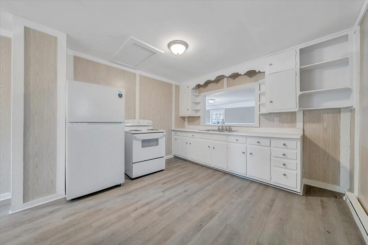 935 Myrtle RD - Photo 8