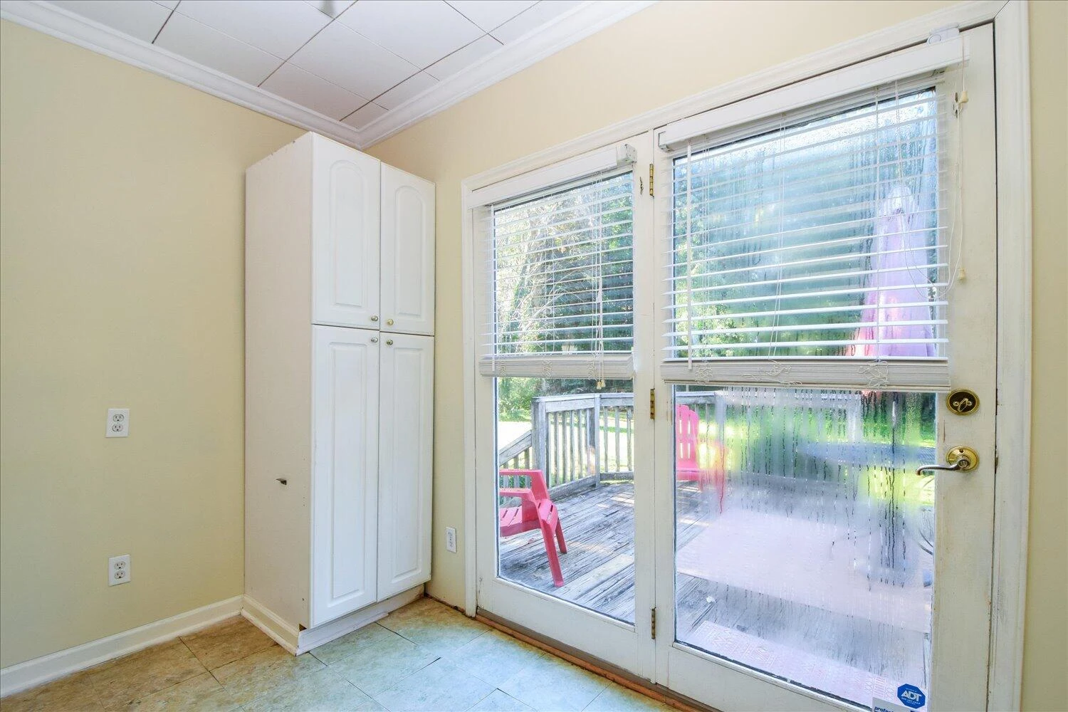 2414 Fairway DR - Photo 13