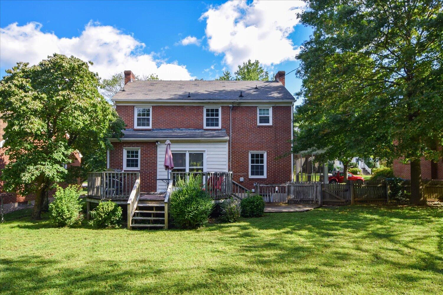 2414 Fairway DR - Photo 25