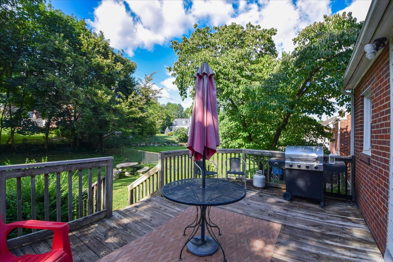2414 Fairway DR - Photo 26