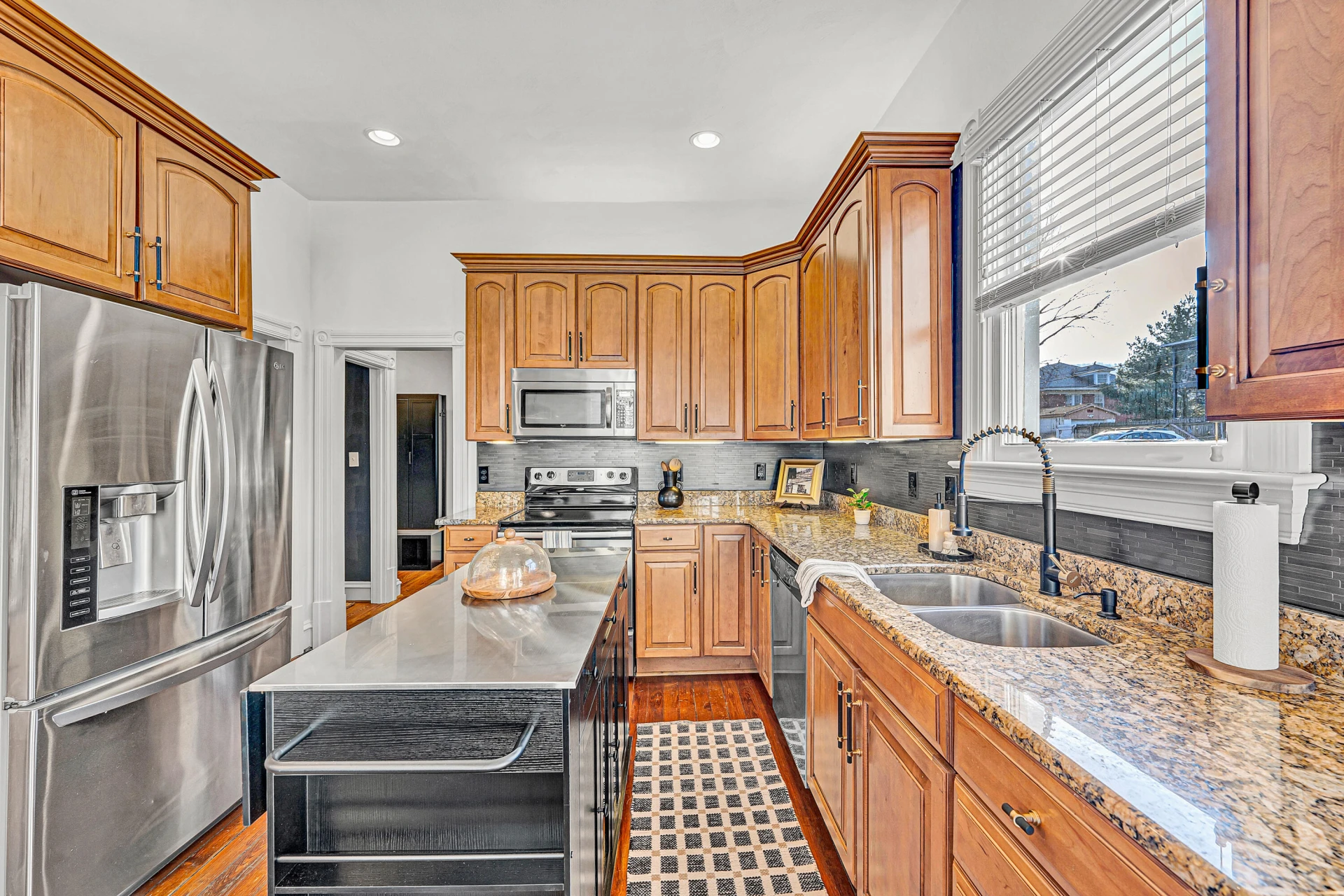 372 Albemarle AVE - Photo 23