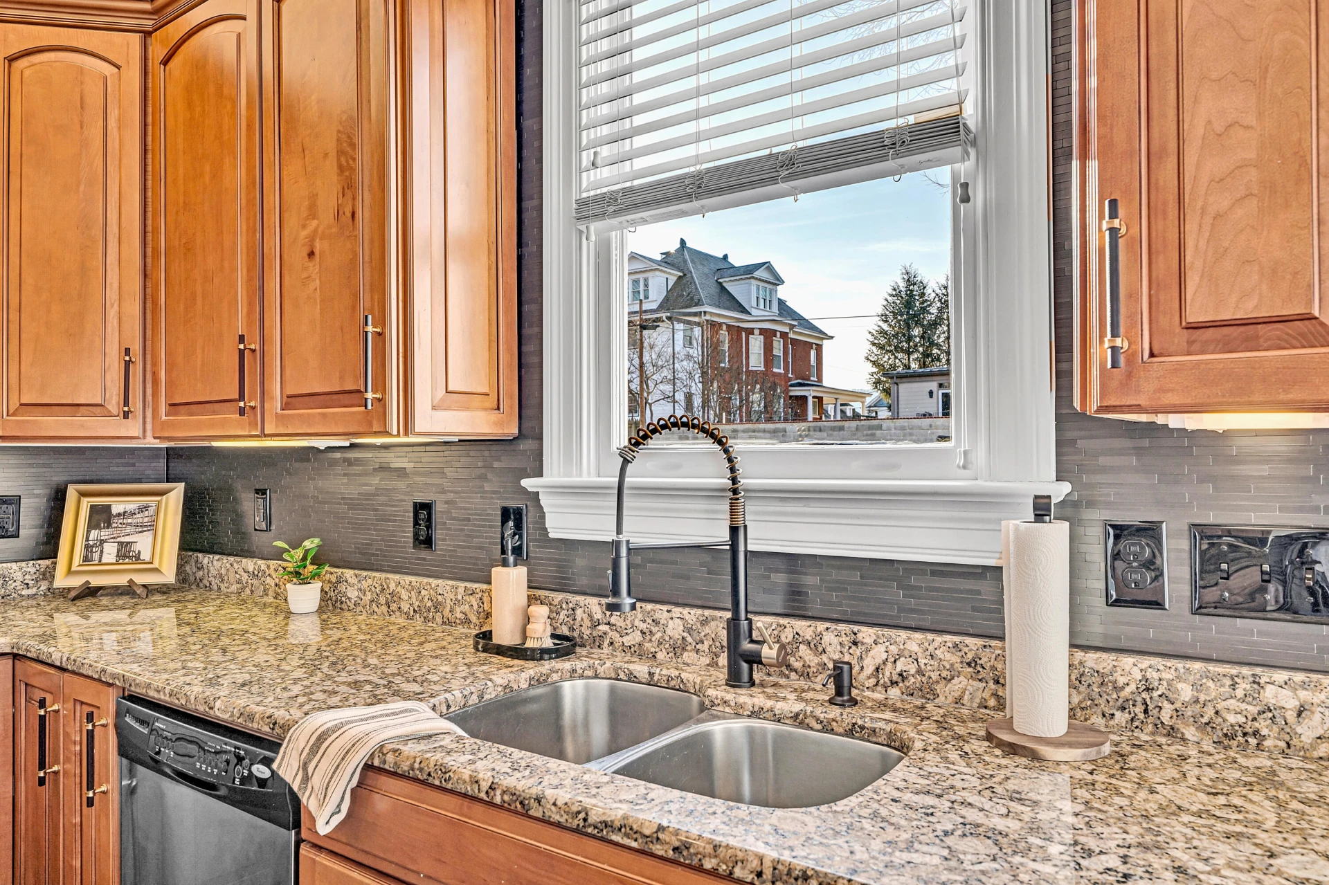 372 Albemarle AVE - Photo 24