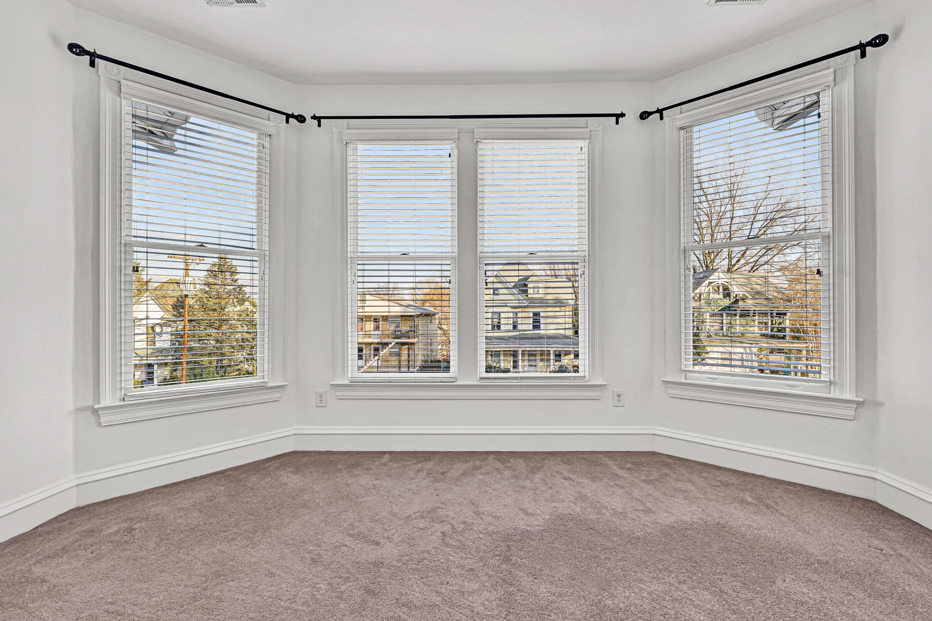 372 Albemarle AVE - Photo 42
