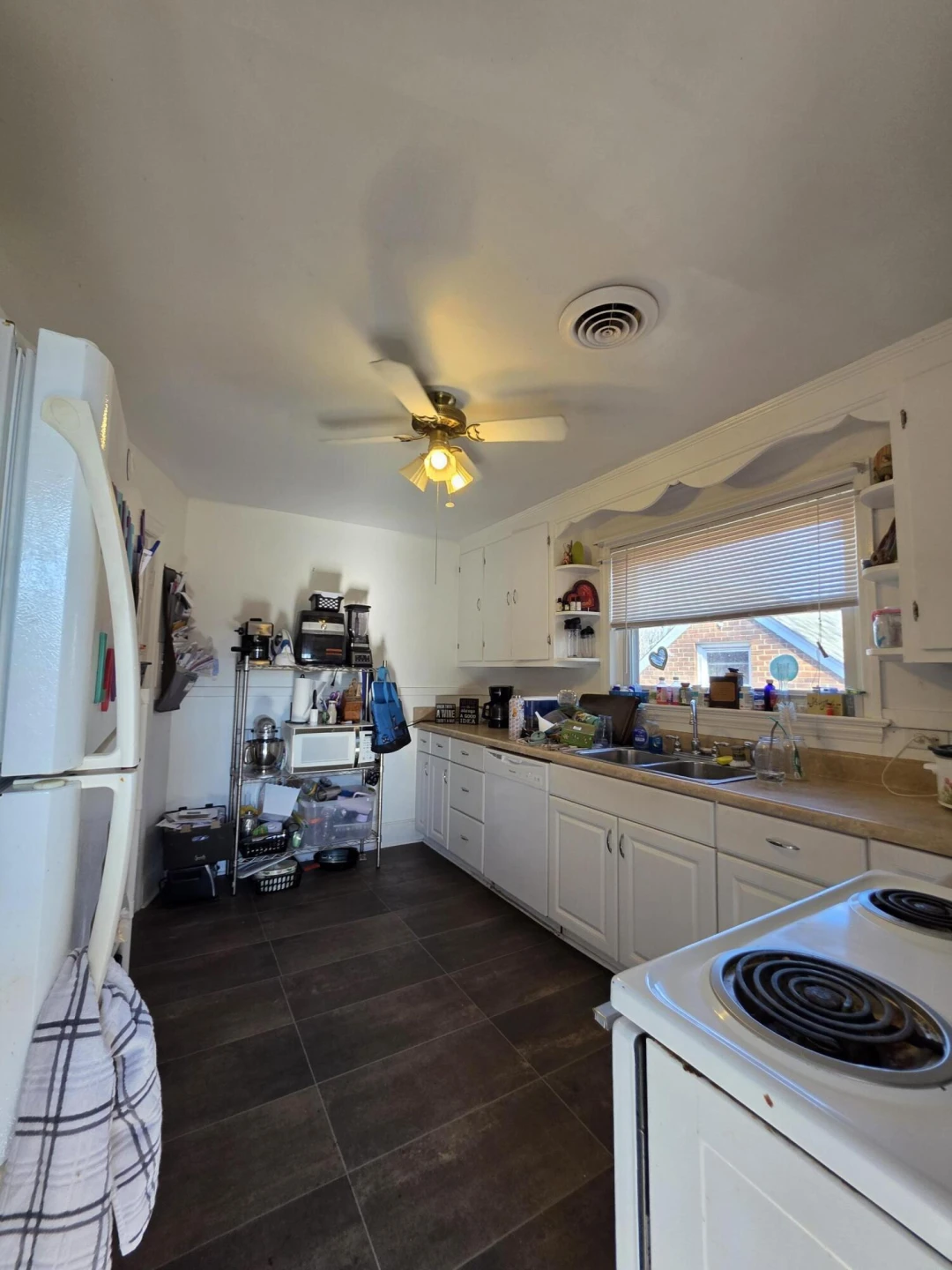 1228 Wasena AVE - Photo 13