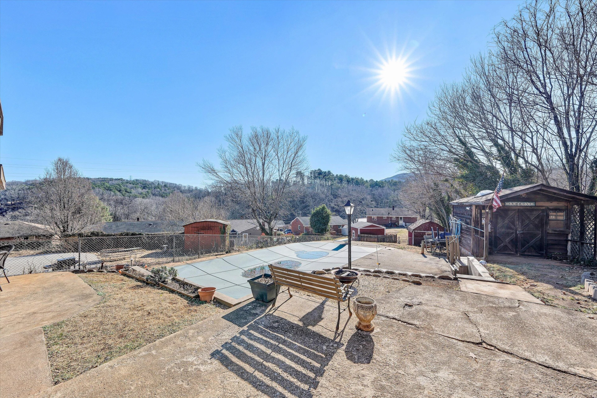 1019 Markham CIR - Photo 28