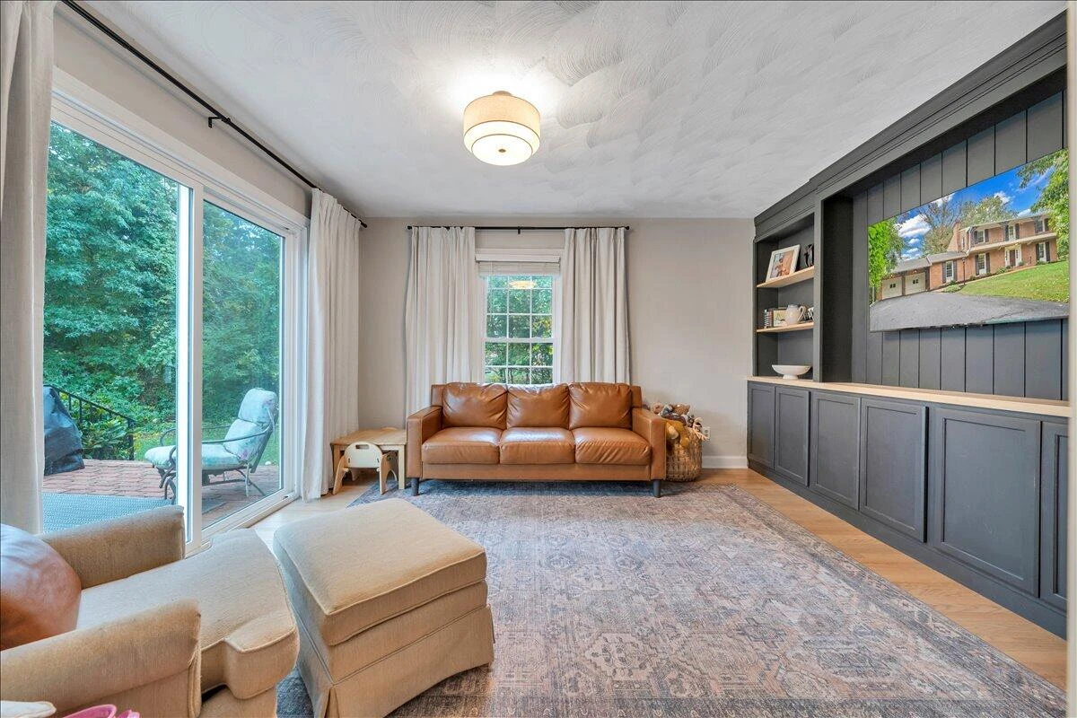 1926 Hope RD - Photo 24