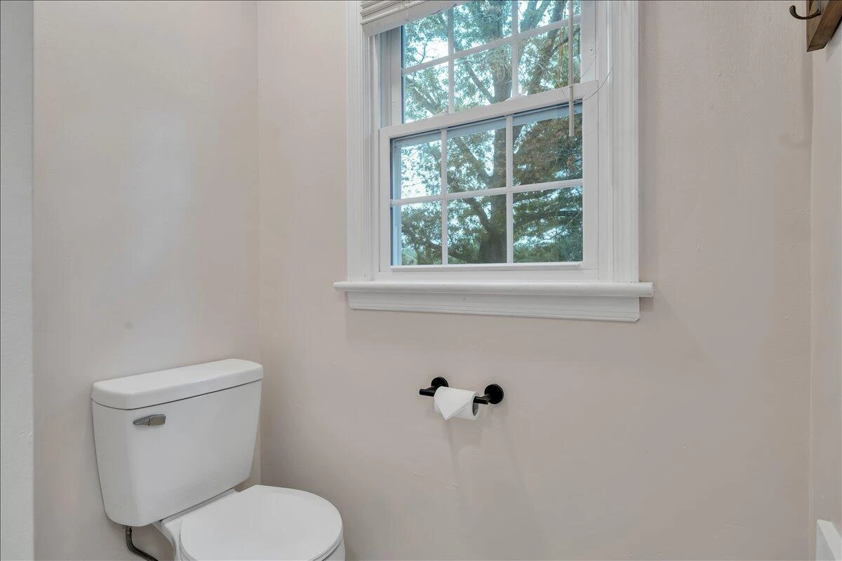 1926 Hope RD - Photo 38