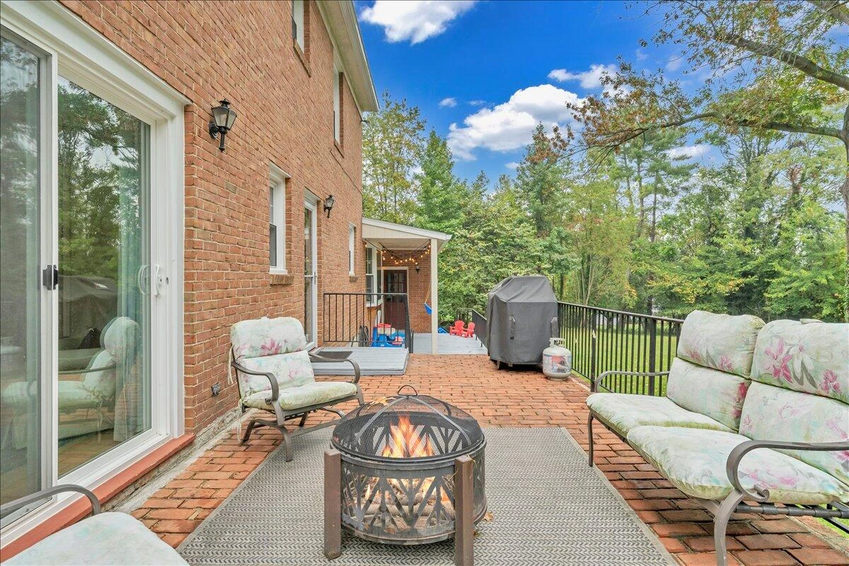 1926 Hope RD - Photo 50