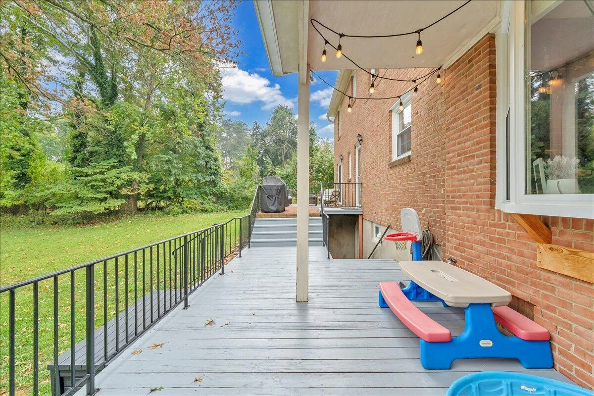 1926 Hope RD - Photo 55