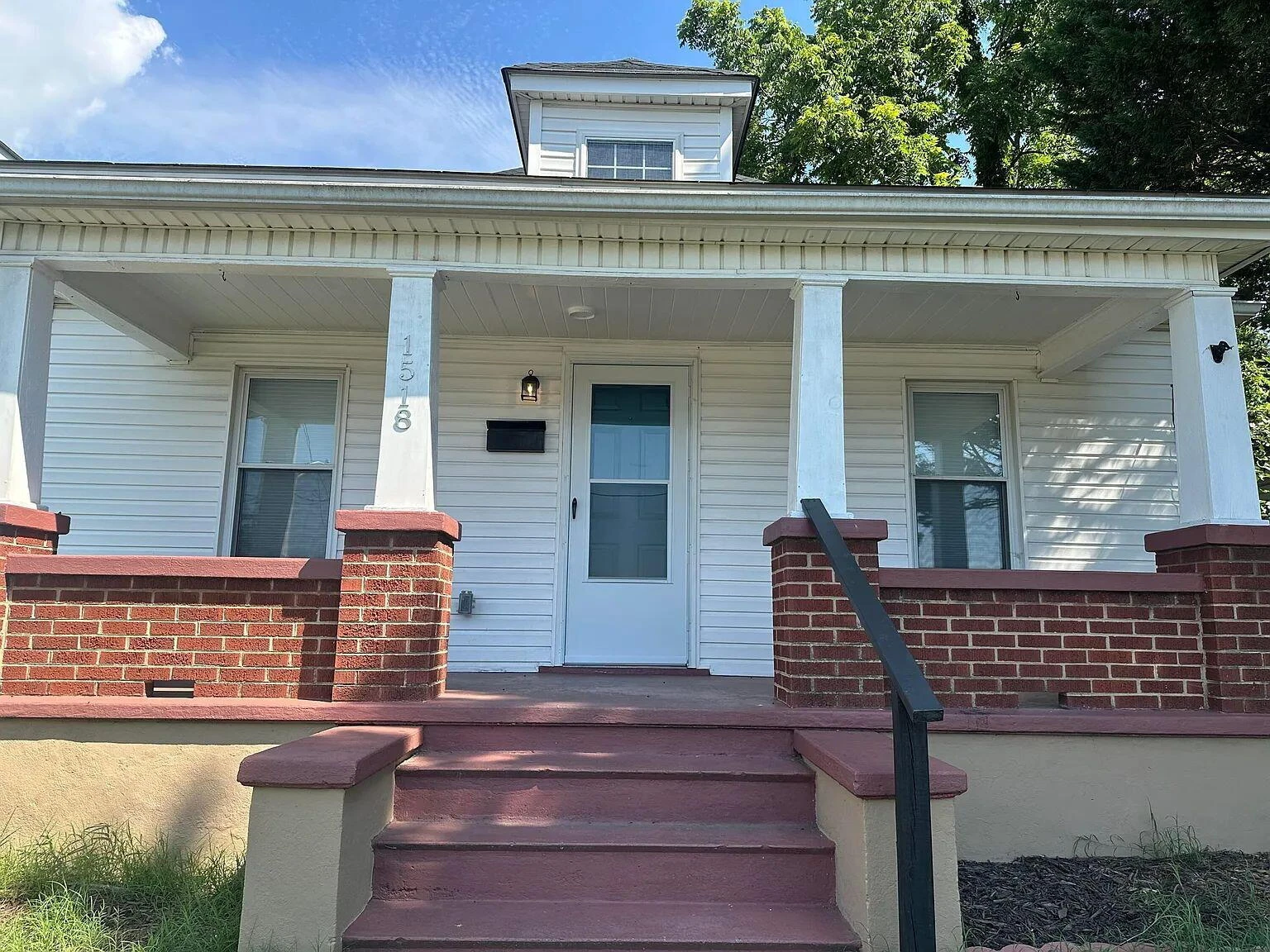 1518 Tazewell AVE