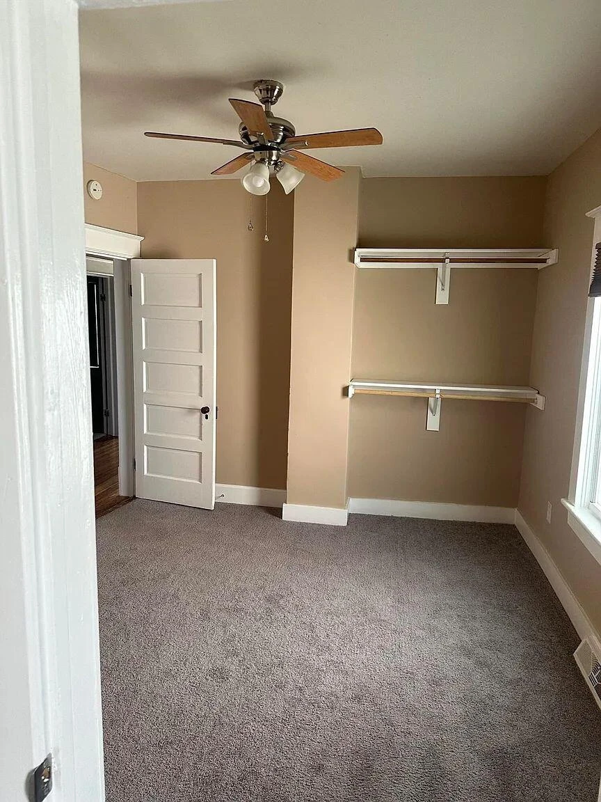 1518 Tazewell AVE - Photo 12