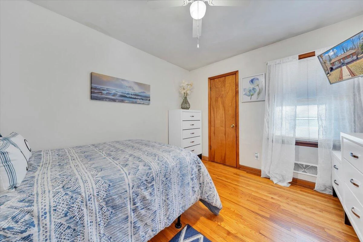 4902 Rowe Ridge RD - Photo 11