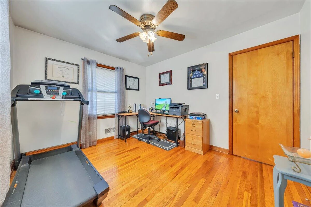 4902 Rowe Ridge RD - Photo 16
