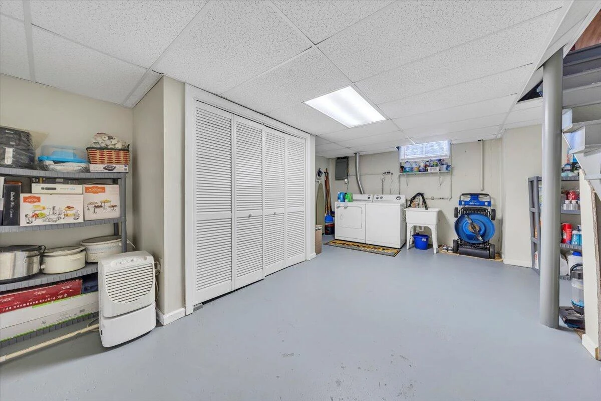 4902 Rowe Ridge RD - Photo 27