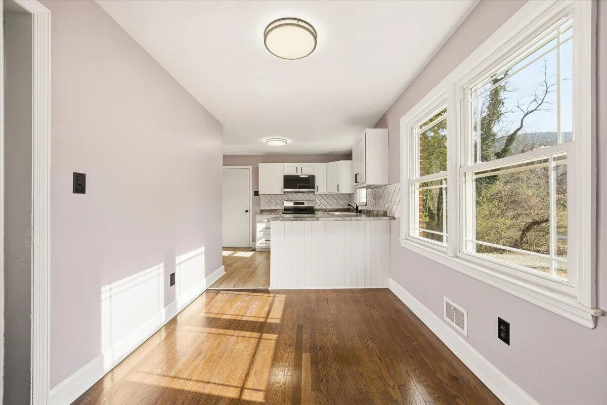 4149 Welcome Valley RD - Photo 12